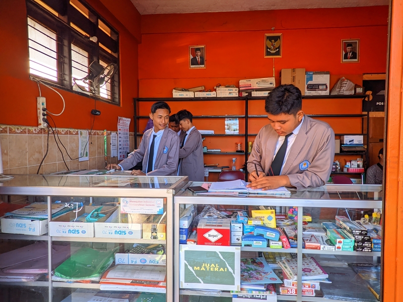 Bisnis Center